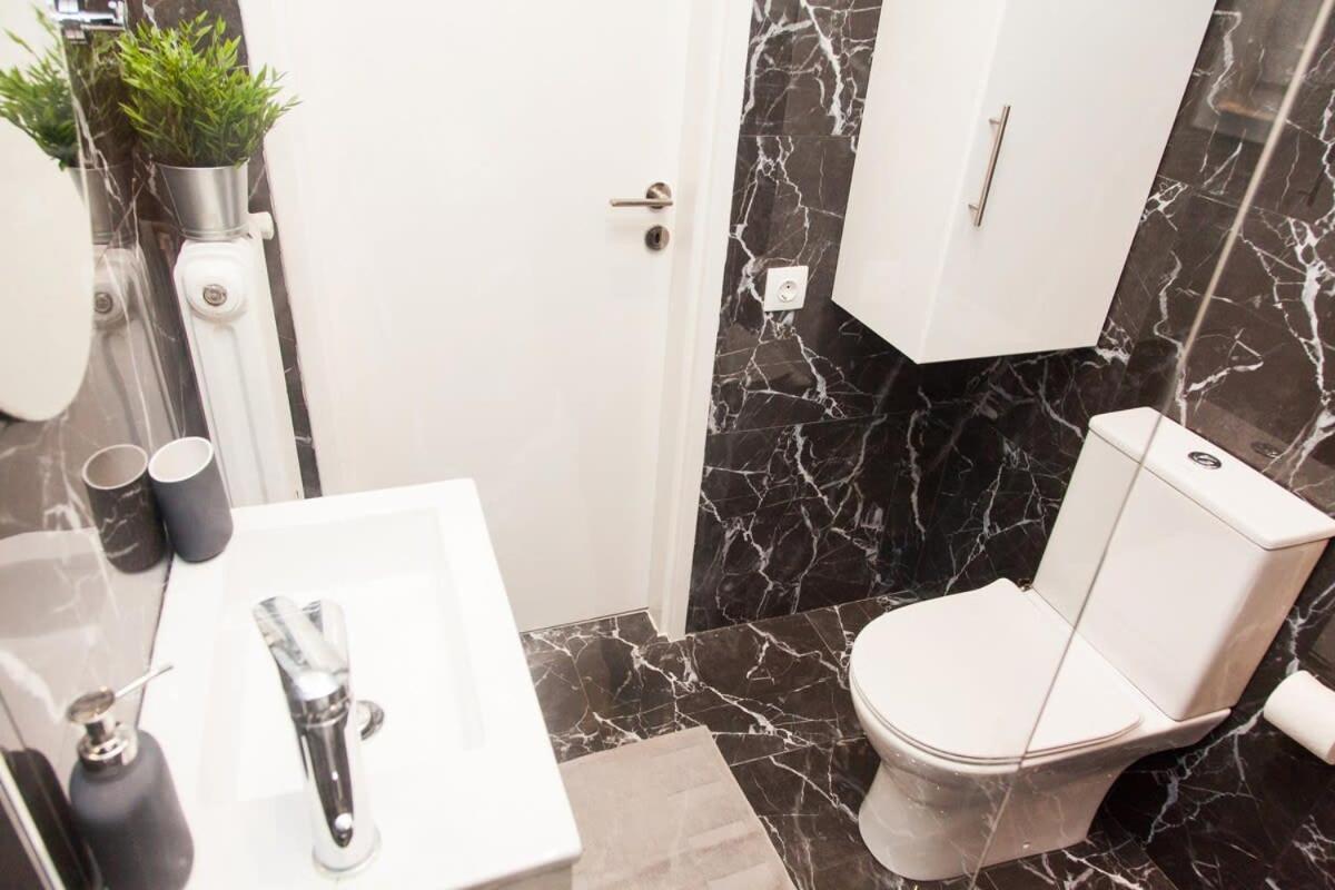 Comfortable Apartment In Athens Downtown Luaran gambar